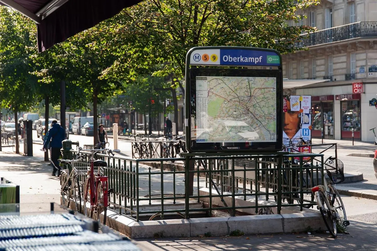 Au Coeur De Republique מלון פריז
